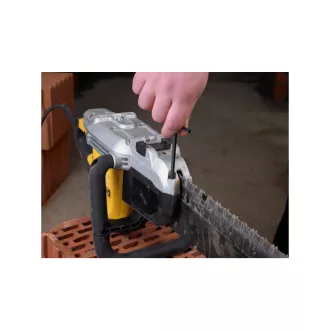Ferăstrău aligator DEWALT 840 W DWE396