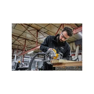 Ferăstrău circular DEWALT 1600 W DWE576K