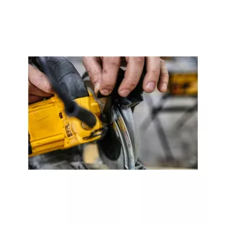 Ferăstrău circular DEWALT 1600 W DWE576K