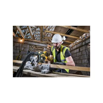   DEWALT Fierăstrău cu tăiere în unghi 216 mm / 1400 W DWS774